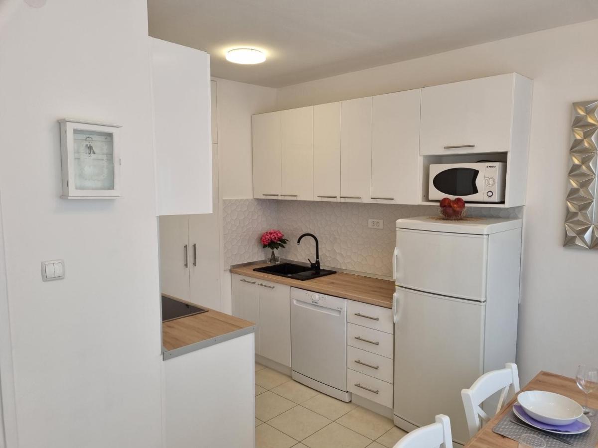 Babylu Apartman Задар Екстериор снимка