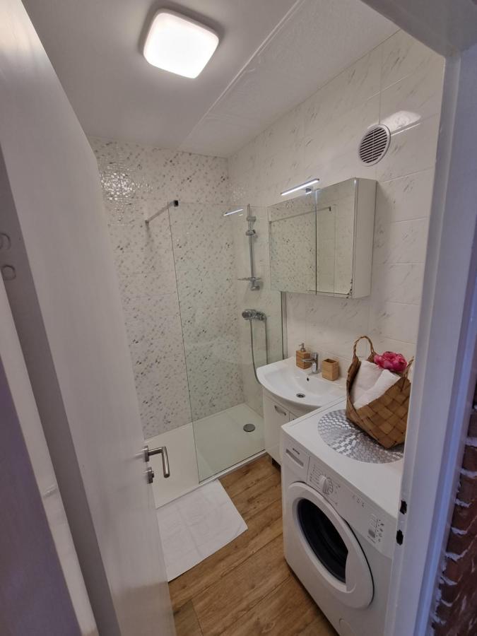 Babylu Apartman Задар Екстериор снимка