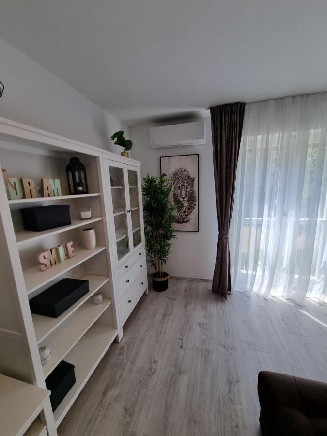 Babylu Apartman Задар Екстериор снимка