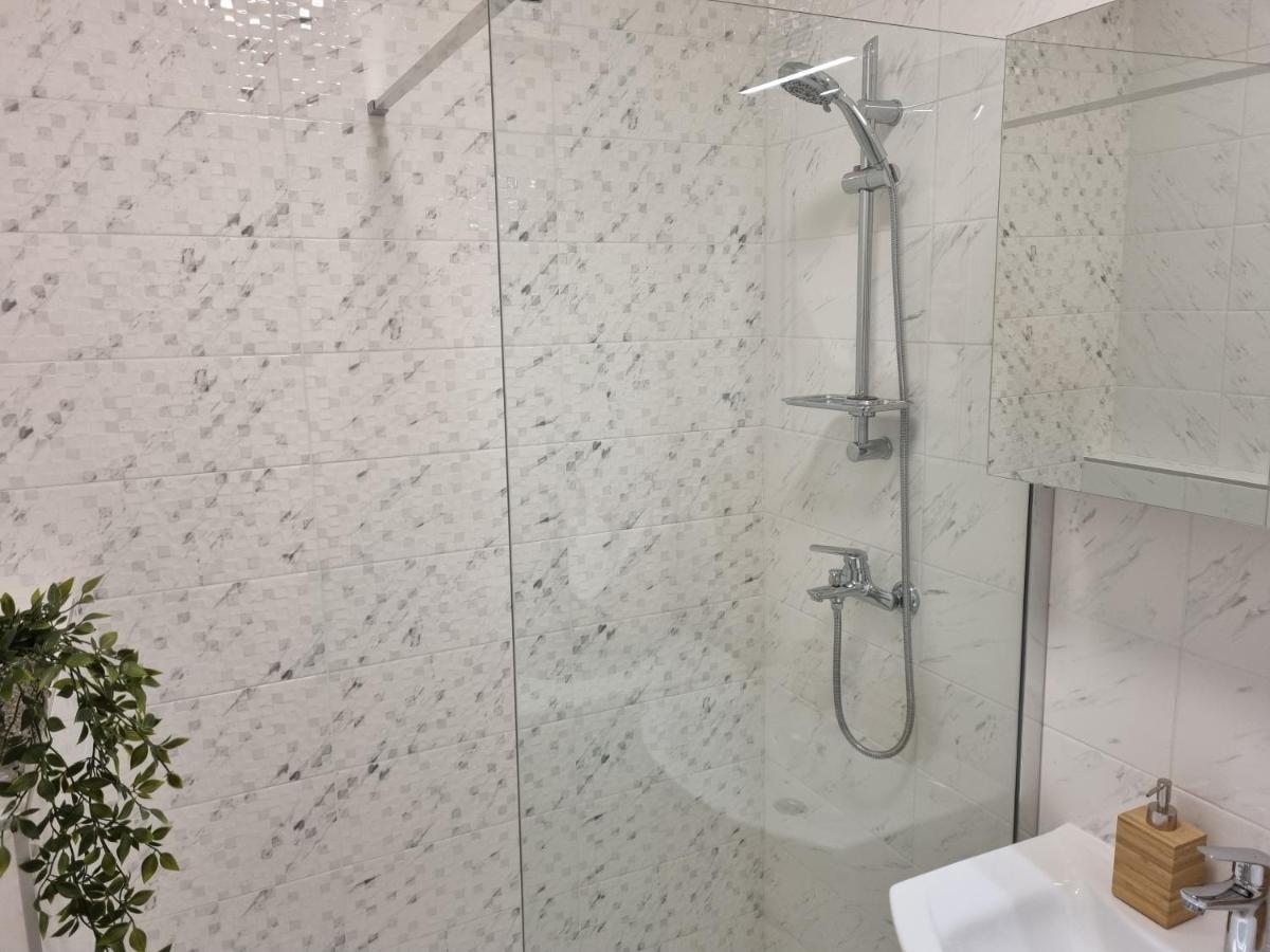 Babylu Apartman Задар Екстериор снимка